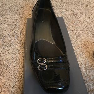 Kate Ann shoes had been worn few times .