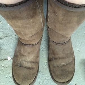UGG classic tall. 7 dark brown