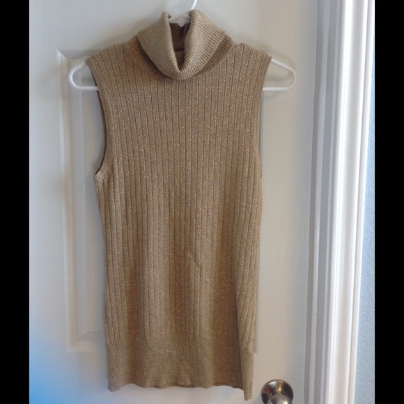 Gold sparkle turtleneck