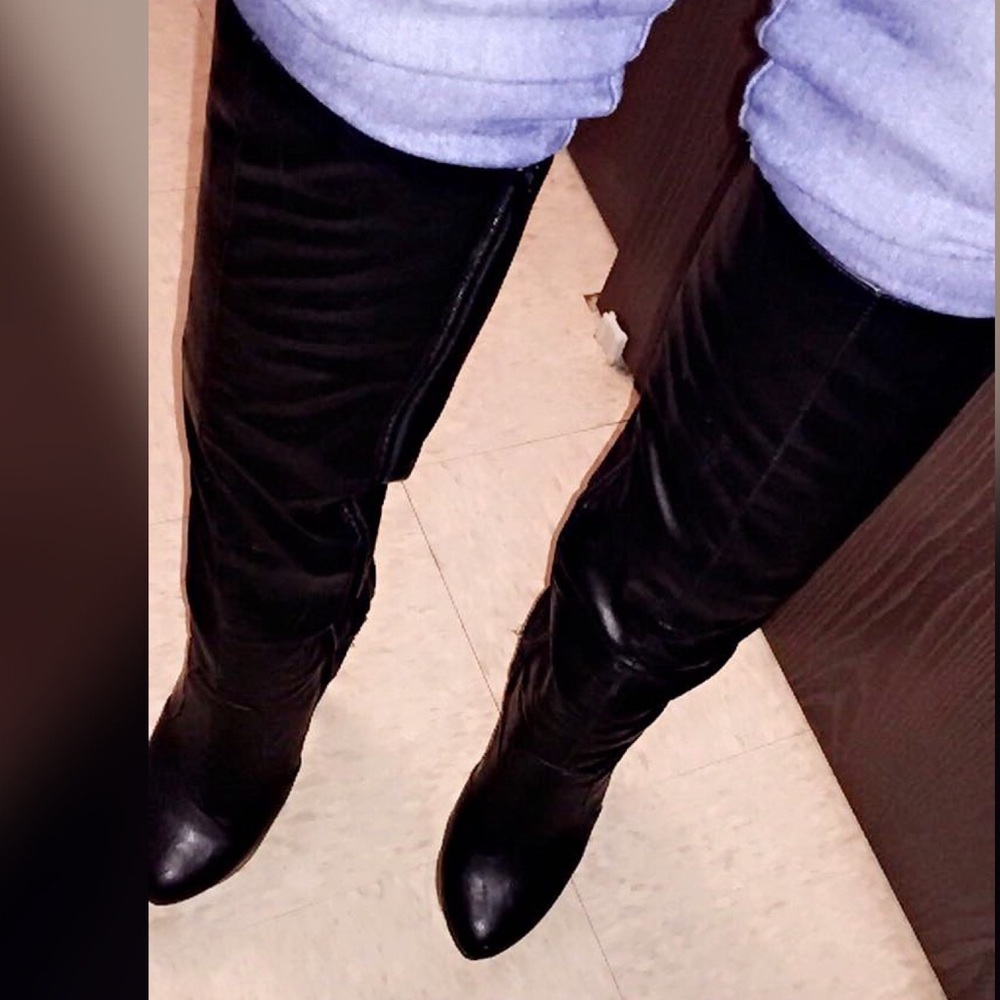 Knee high boot - Picture 3 of 4