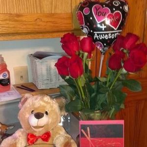 Meet your Posher, Tonay