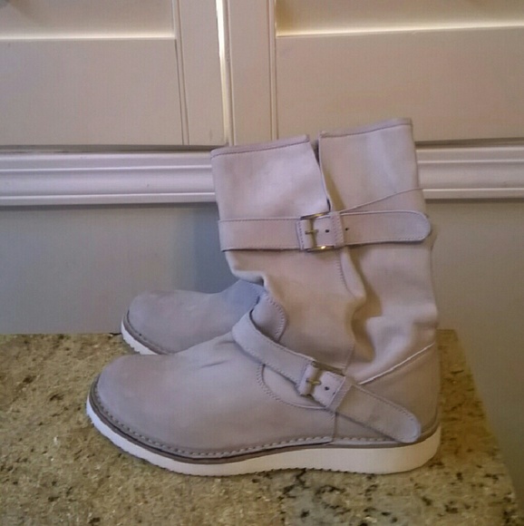 Woman Boots