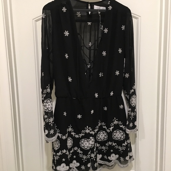 WAYF Pants - WAYF black & white romper BNWT