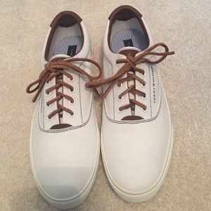 White boat shoes for men!