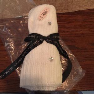 Victoria's Secret hat and scarf set