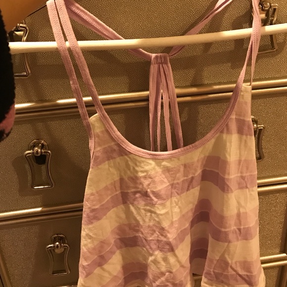 Hollister tank