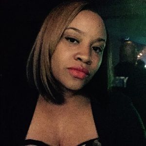 Meet your Posher, Tabitha