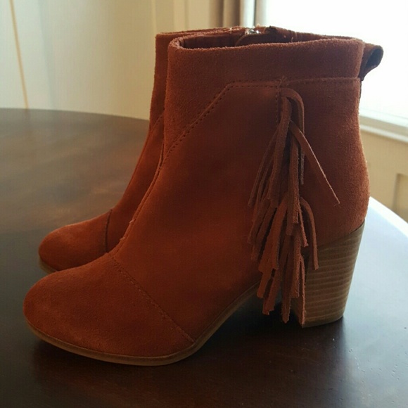Toms cognac fringe lunata booties
