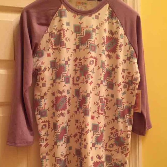 L👀 king for this Lularoe Styles! - Picture 2 of 4