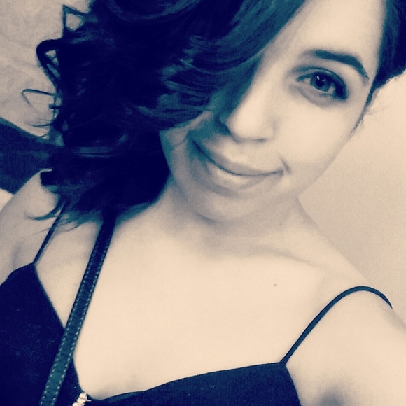 Meet your Posher, Harley - Picture 1 of 1