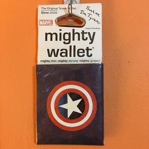 NWT Captain America Marvel Mighty Wallet