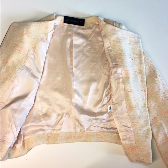 Zara Blazer - Picture 2 of 3