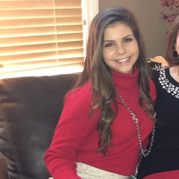 Meet your Posher, Katie - Picture 1 of 1