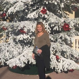 Meet your Posher, Veronica