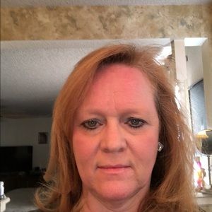 Meet your Posher, Carolyn