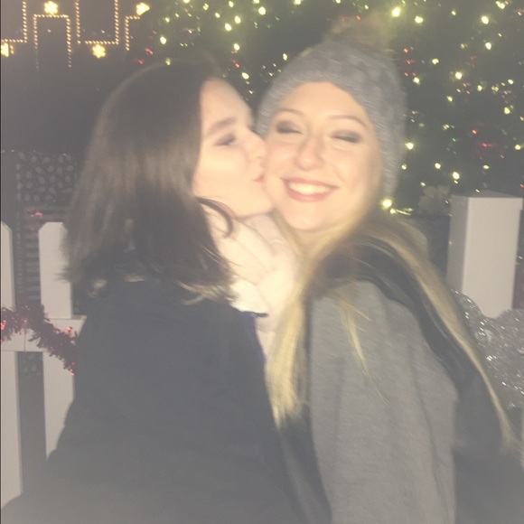 Meet your Posher, Skylar - Picture 1 of 1