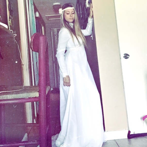 Vintage Dresses & Skirts - Vintage long sleeve wedding dress FINAL PRIcE