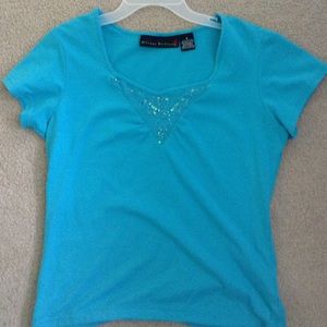 Fancy tee with mesh and sequins