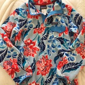 Patagonia pull over