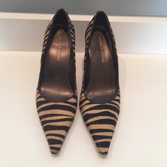 Zebra skin pumps