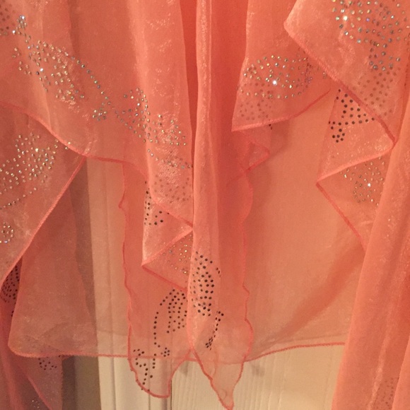 Wrap - Picture 3 of 3