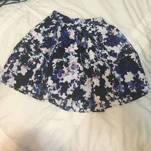 Flowery skirt