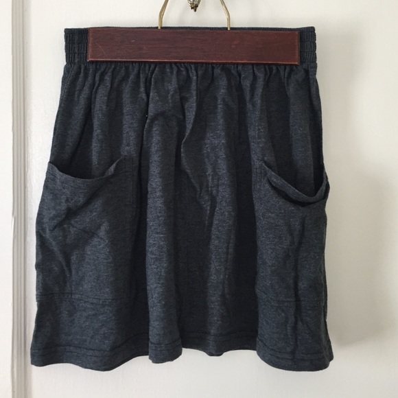 American Apparel skirt with Pockets