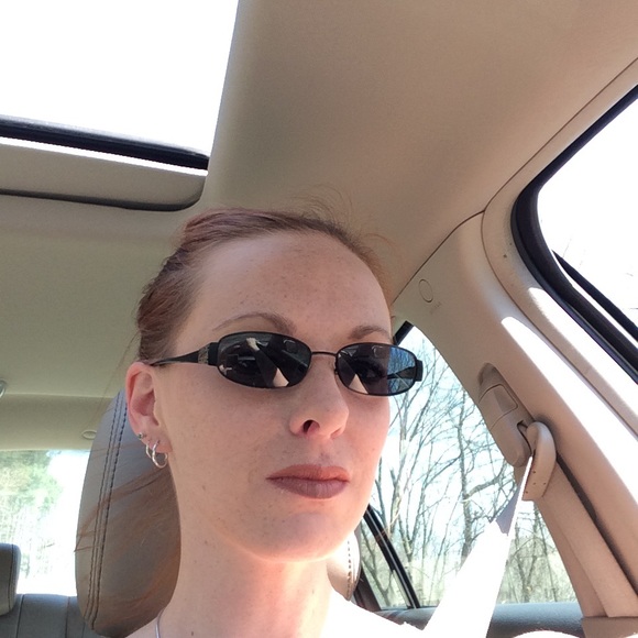 Meet your Posher, Aj - Picture 2 of 3