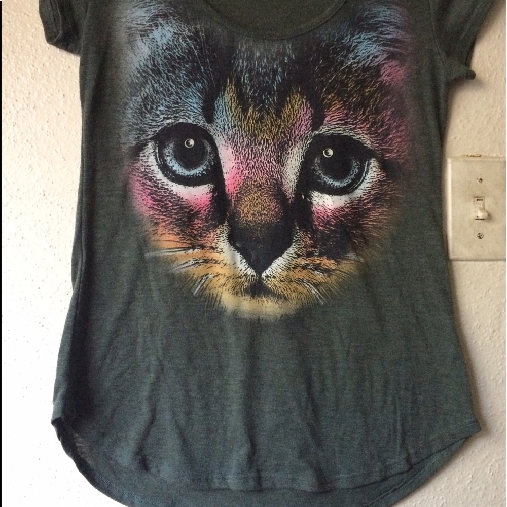 Cute Cat Tee - Picture 5 of 5