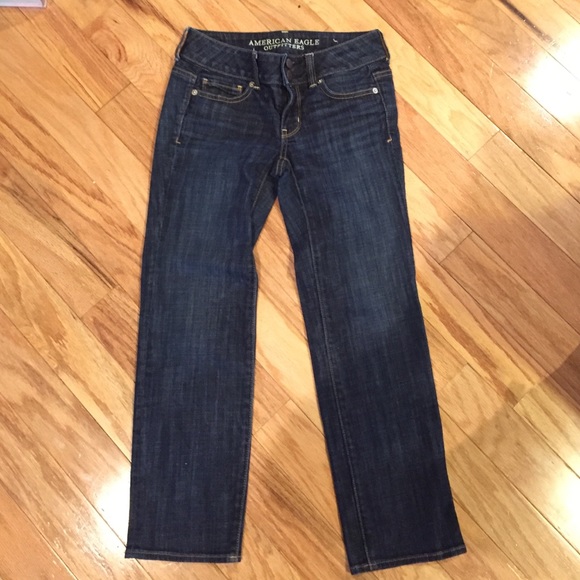 American Eagle Crop Jeans