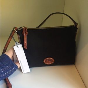 Dooney and Bourke crossbody bag