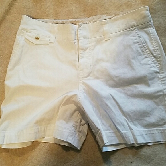 Bramuda shorts