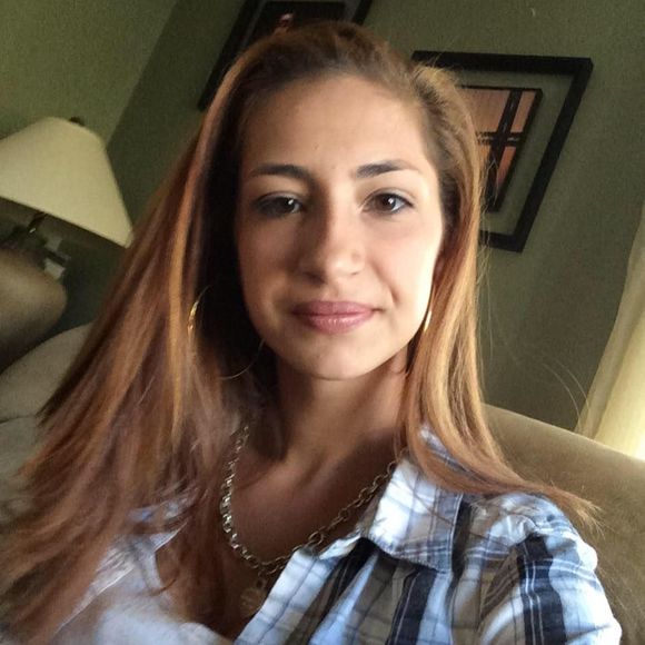 Meet your Posher, Melanie - Picture 1 of 1