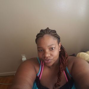 Meet your Posher, Cierra