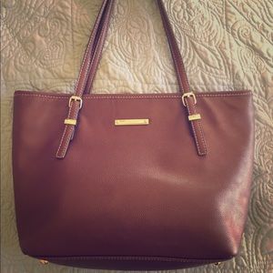 Nine West Handbag 🌟