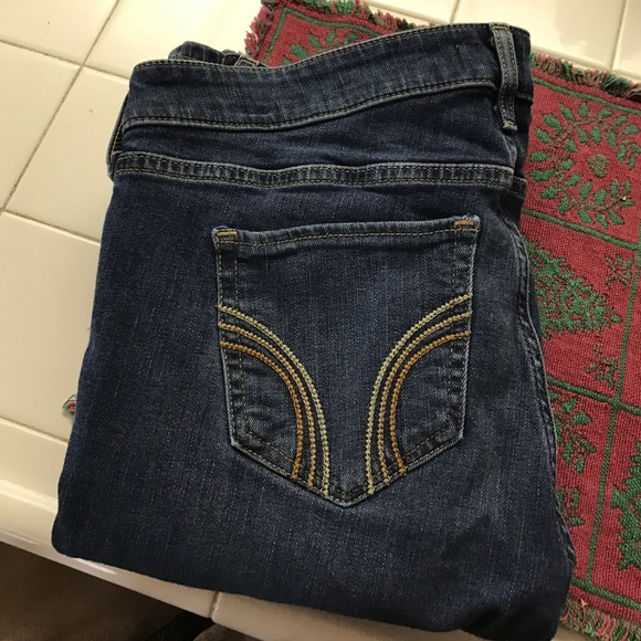 11 Regular Boot Cut Hollister Jeans
