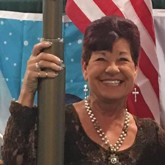 Meet your Posher, Karyn - Picture 1 of 1