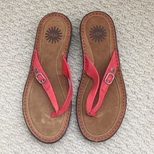 UGG flip flops