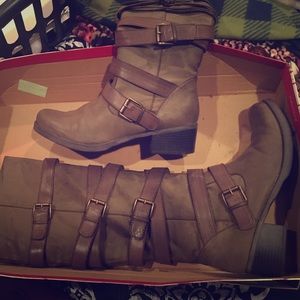 Unionbay Tall Buckle Boots
