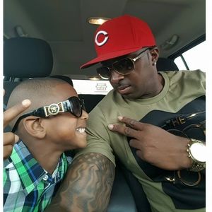 Meet your Posher, Eric