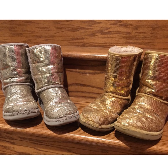 uggs❌❌SOLD❌❌ - Picture 2 of 4