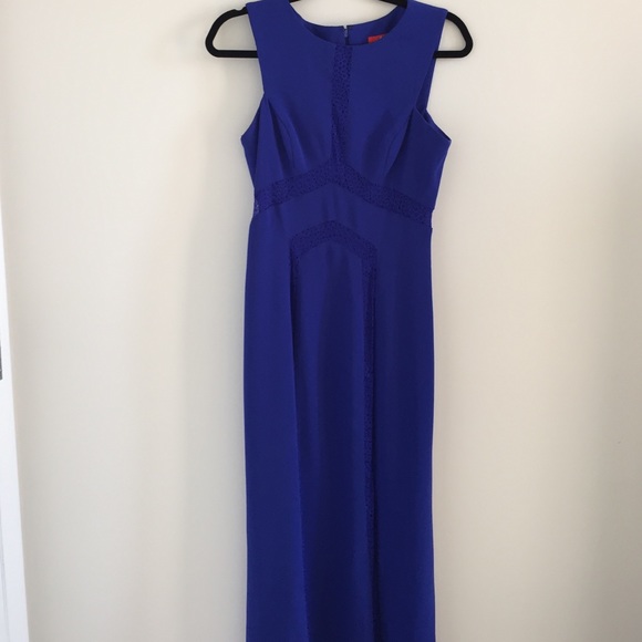 Monique Lhuillier dress - Picture 2 of 5