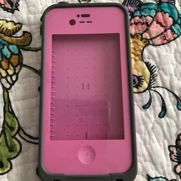 IPHONE 4/4S PINK LIFEPROOF CASE! - Picture 1 of 2