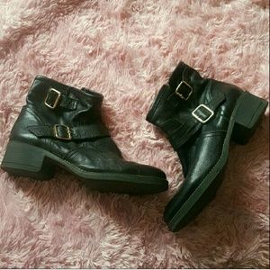 Black steve madden ankle boots