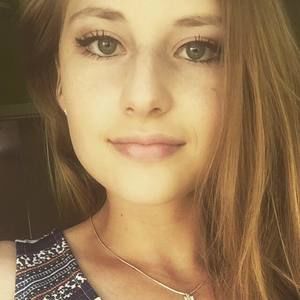 Meet your Posher, Abby