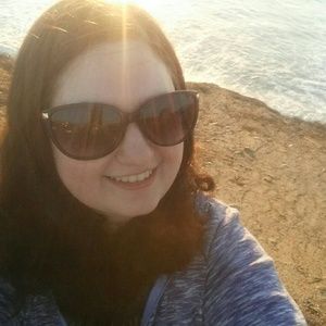 Meet your Posher, Mackenzie