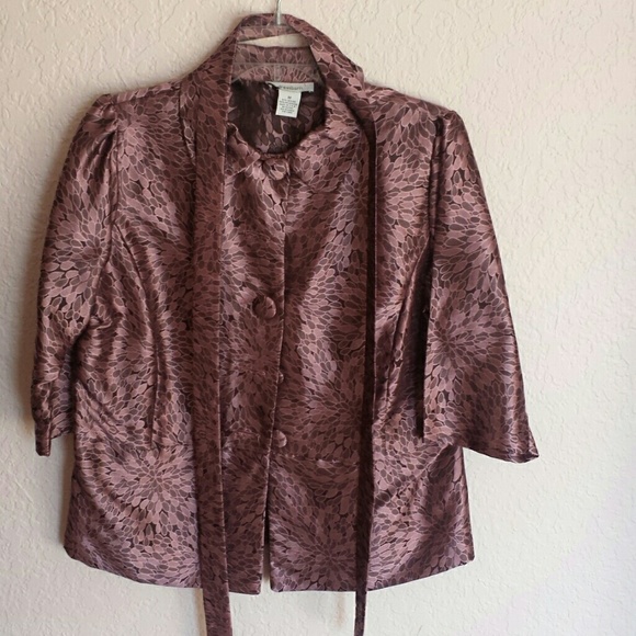 Ladies Dress barn top