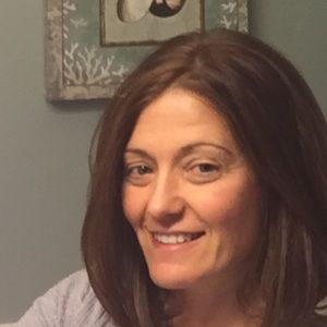 Meet your Posher, Carolyn