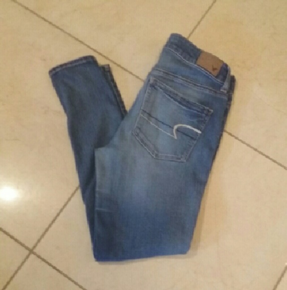 **sold** American Eagle super stretch jeggings