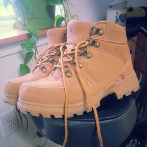 Super comfy/cute bootie shoes